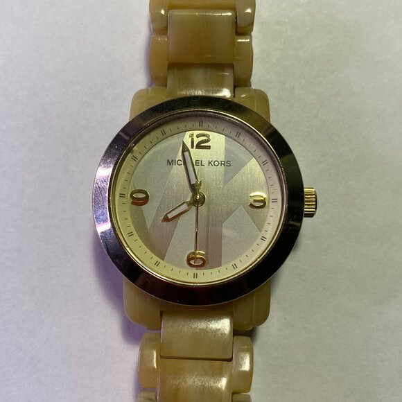 Michael Kors  Stainless Steel Horn Acetate Women's Watch - Picture 5 of 5